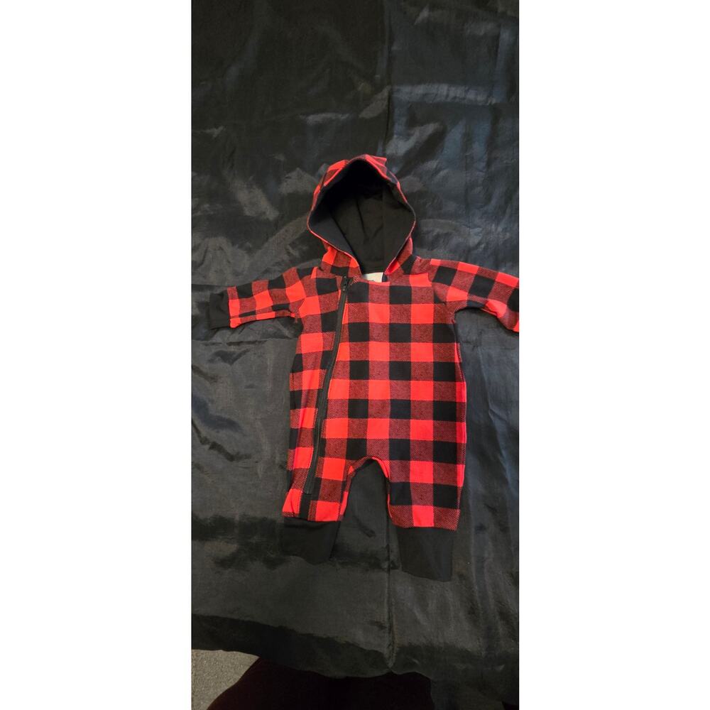 Handmade NEW Newborn Hooded Outfit